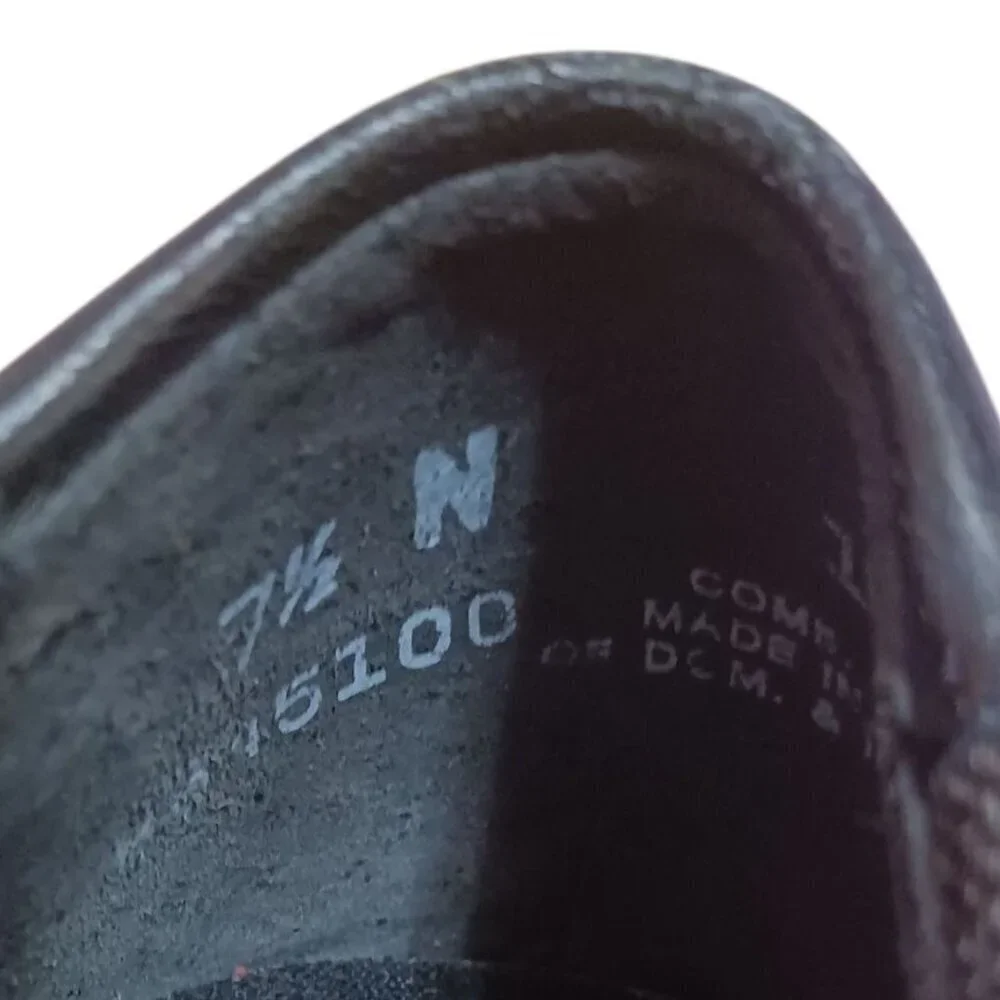 Munro American Kayla Slip On  Black Slip-On Shoes  Brown 7.5